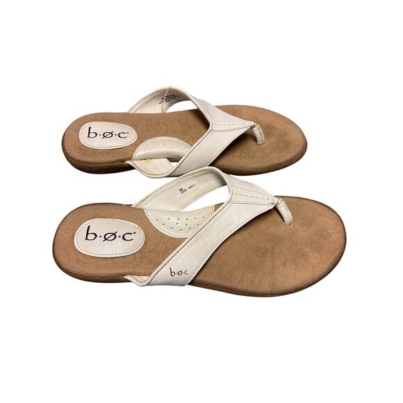 Born B.O.C. Thong Slipper Sandals Flip Flop Women's Size 8M White Leather Casual - Picture 1 of 6